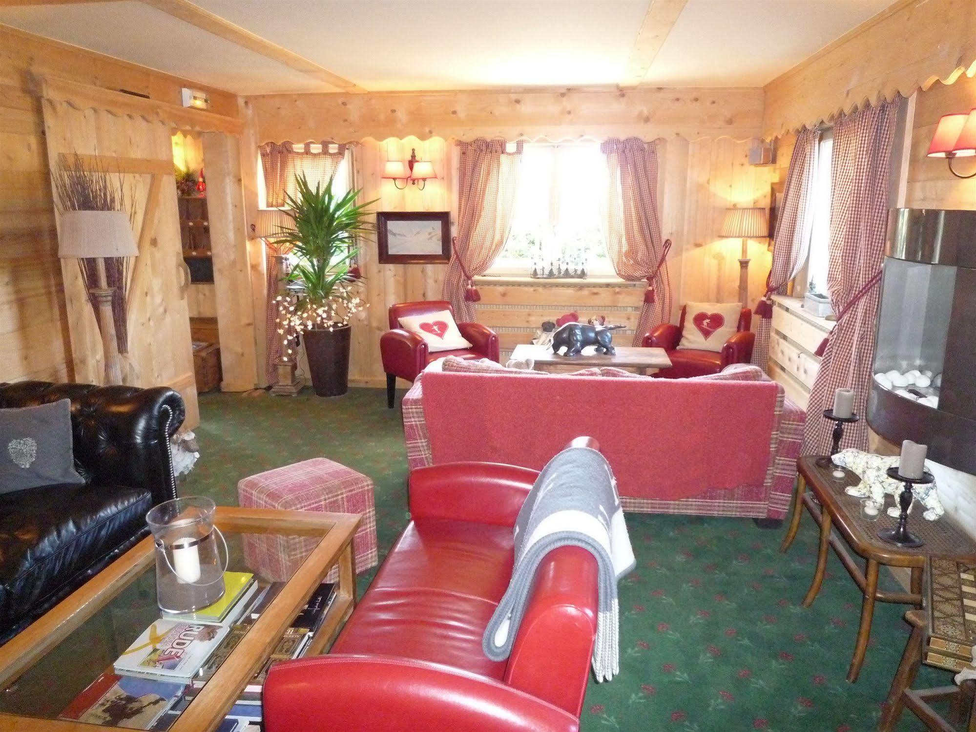 Hôtel Les Aravis - Combloux Extérieur photo