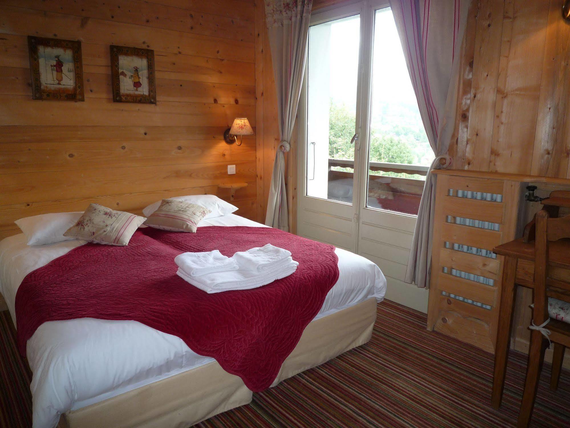 Hôtel Les Aravis - Combloux Extérieur photo