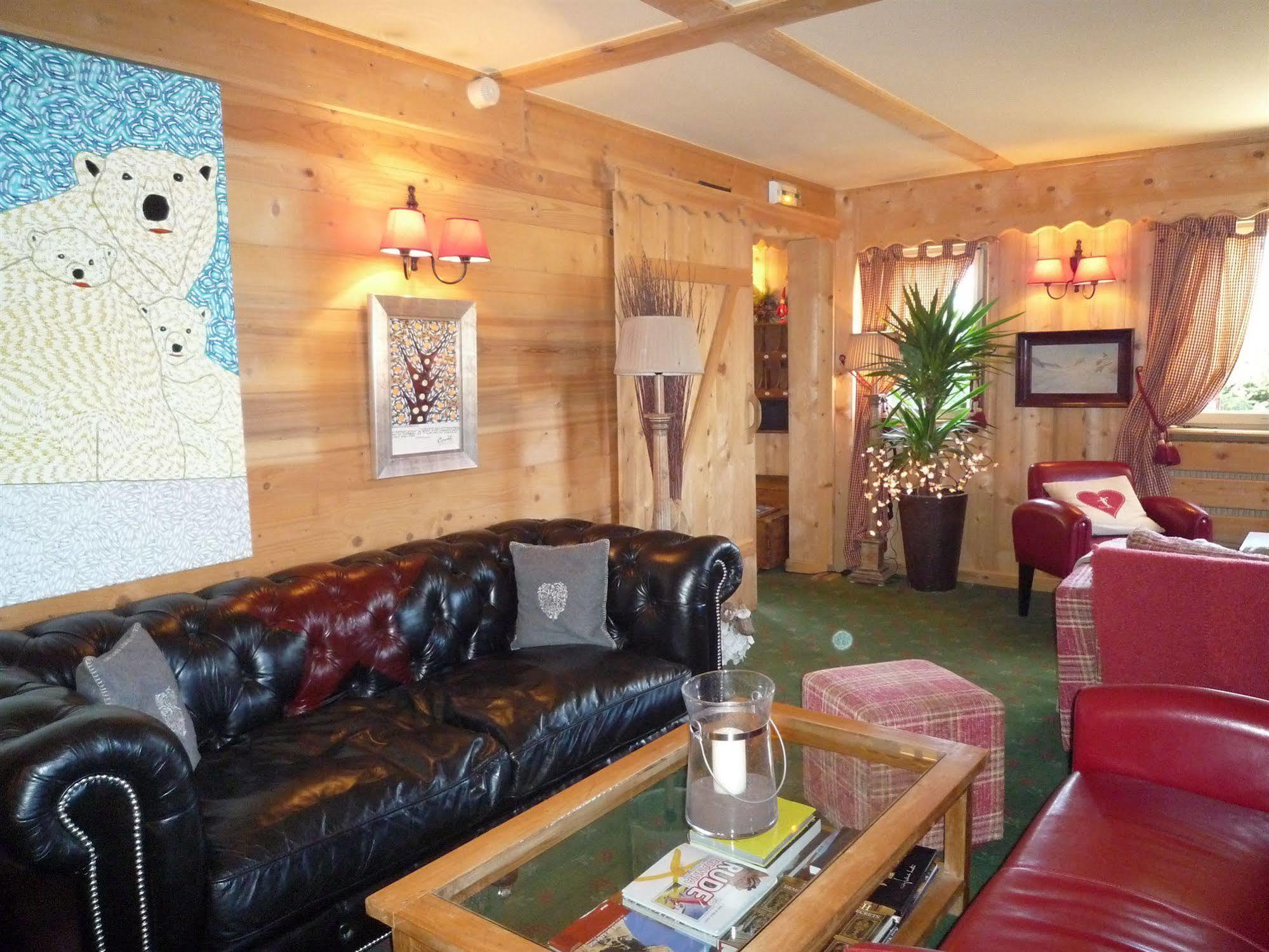 Hôtel Les Aravis - Combloux Extérieur photo